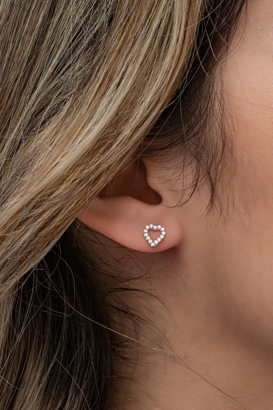 Rose Tiny Heart Earrings
