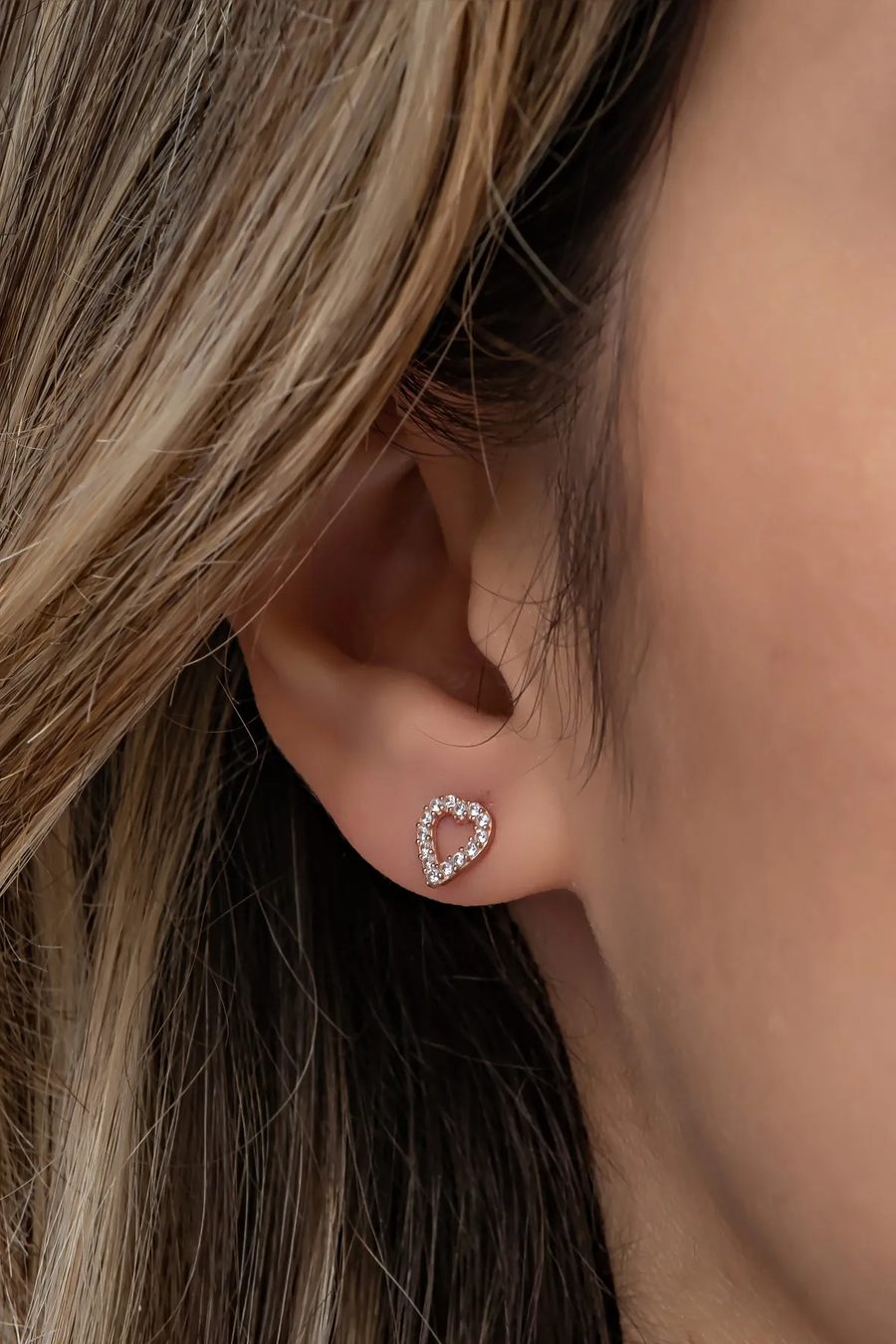 Rose Tiny Heart Earrings